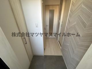 ピレーネ北条Ⅳ（204） 玄関
