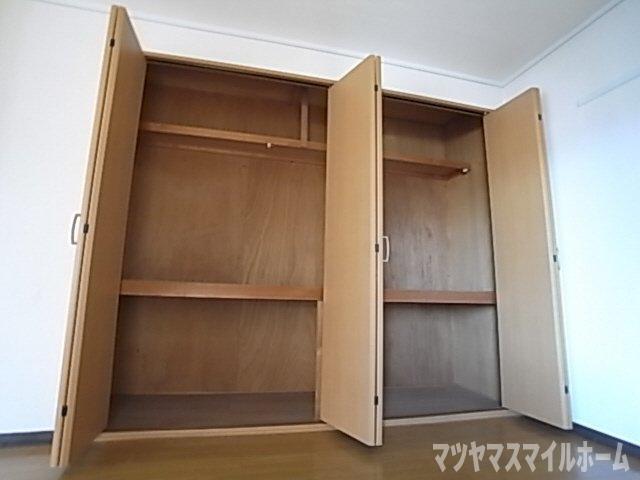 シティライフ北中（305） 収納