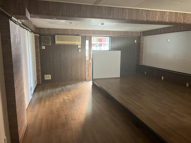 大東市氷野店舗 室内