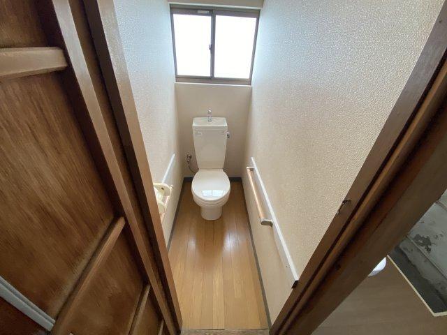村井貸家（東端） トイレ