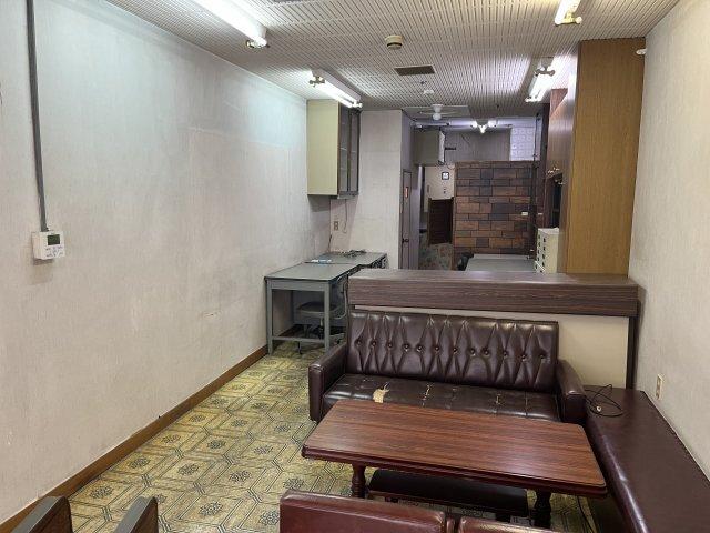 大東市住道店舗 室内