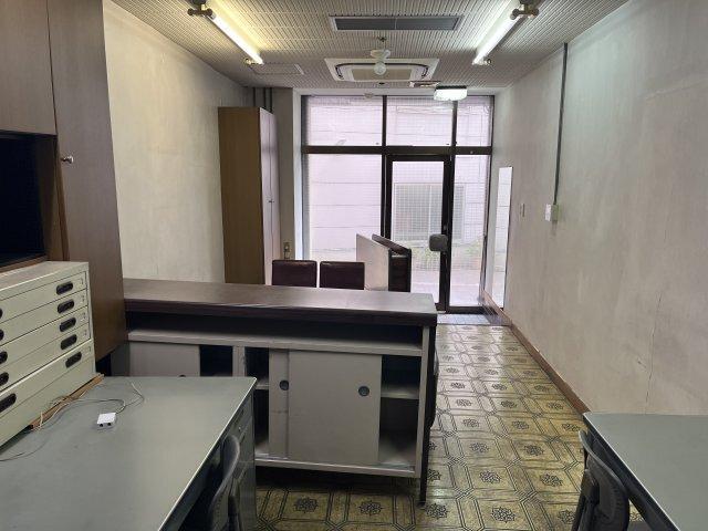 大東市住道店舗 室内