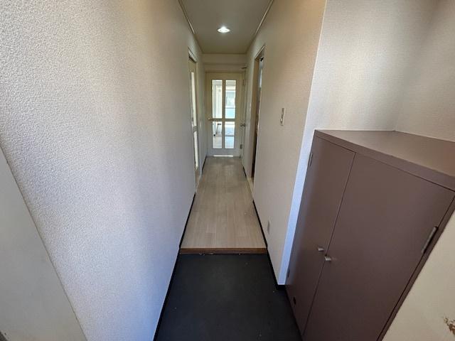 ロイヤルハイツ鶴見（303） 玄関