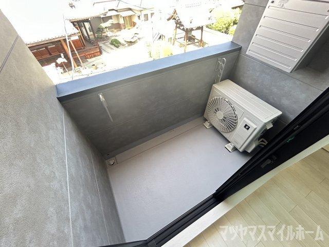 ハーモニーテラス鶴見緑地（301） バルコニー