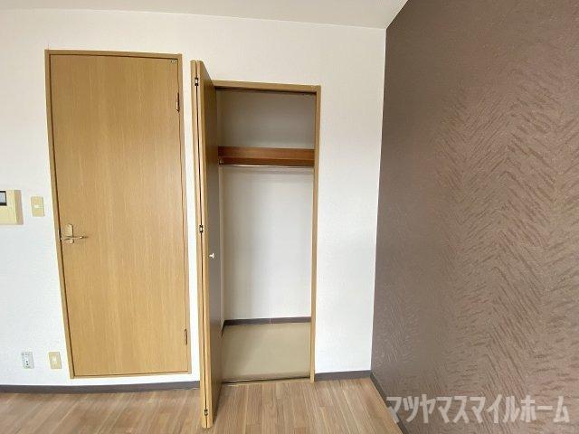 ロータリーマンション鴻池倶楽部（203） 収納
