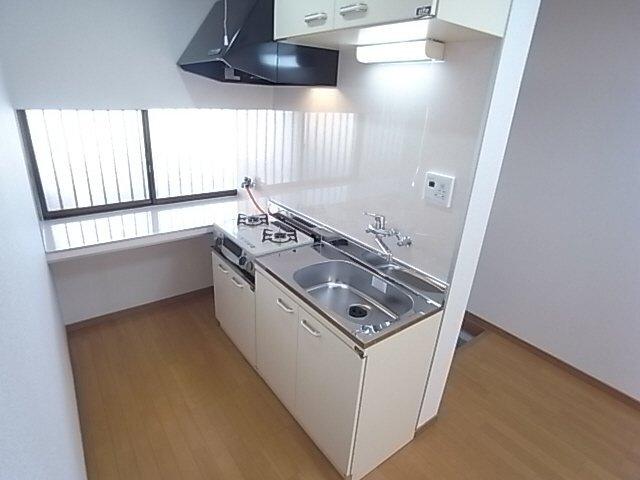 白芳荘8号館（206） キッチン