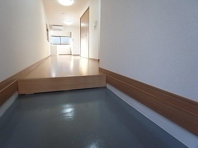 白芳荘8号館（206） 玄関
