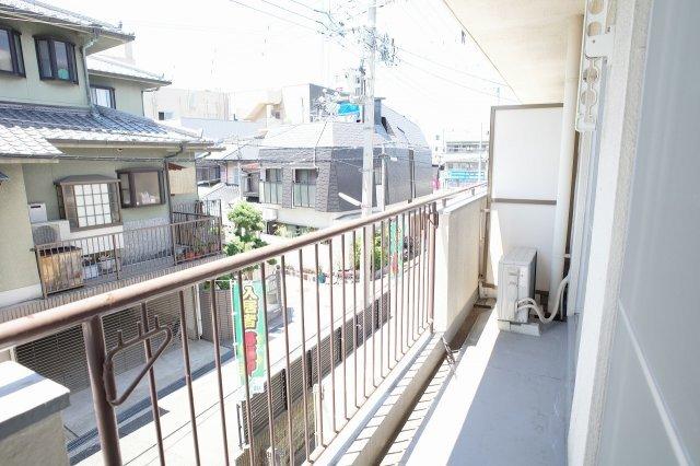 コンフィー鴻池新田駅前（1C） バルコニー