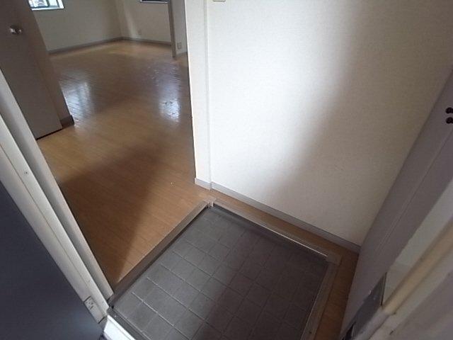 ハイツまい（101） 玄関