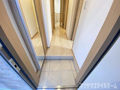 デュラ・カーサコンフォルターブルⅡ（101） 玄関