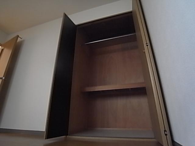 ラプラス住道（302） 収納