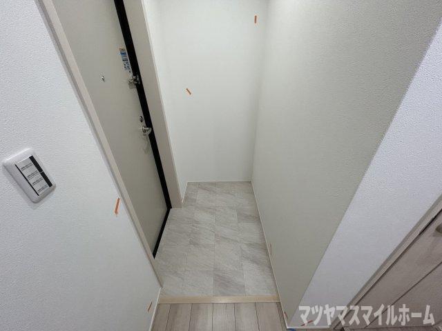 四條畷市岡山アパート 玄関