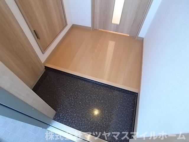 アムール八籏（203） 玄関
