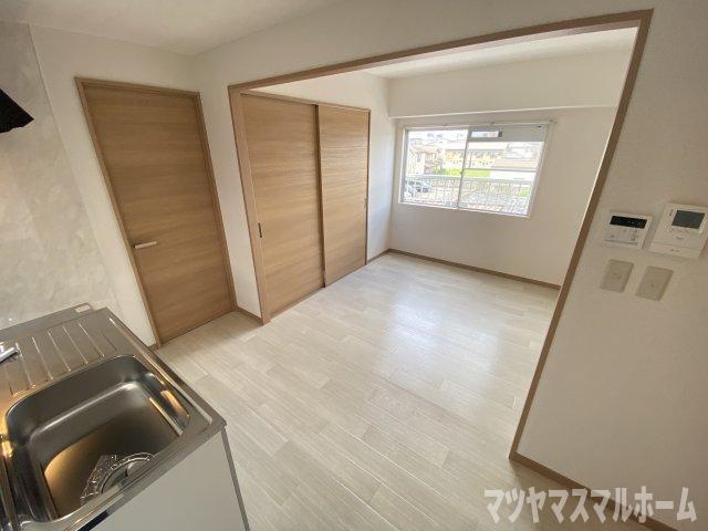 メゾンかわむら（3E） バルコニー