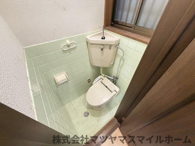 日下1丁目貸家 トイレ