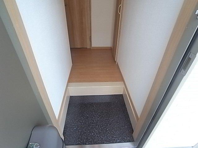 アムールコンフォルターブル 玄関