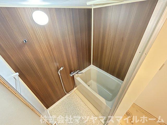 東大阪市南荘町マンション バス／シャワー