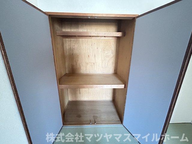 東大阪市南荘町マンション 収納