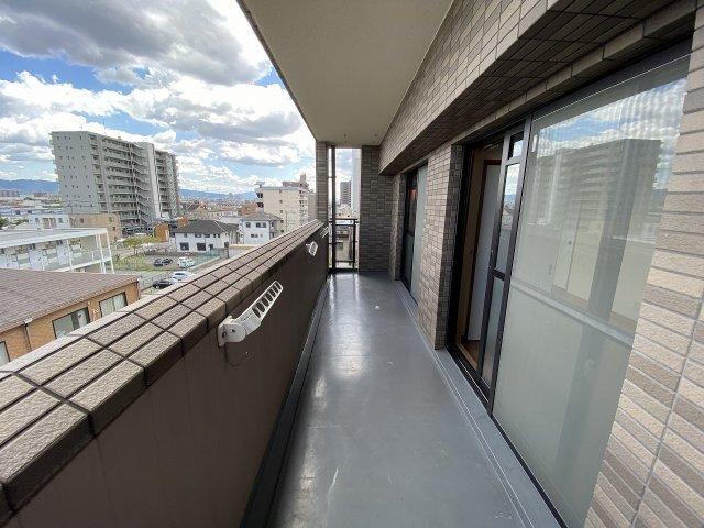 フルール鶴見緑地（502） バルコニー