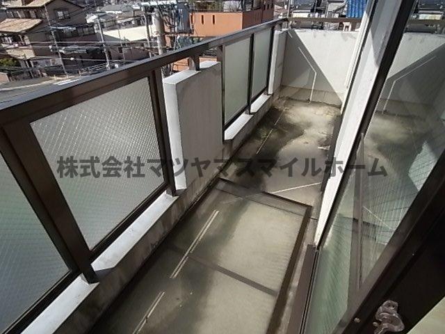 スタンドアップ忍ケ丘（301） バルコニー