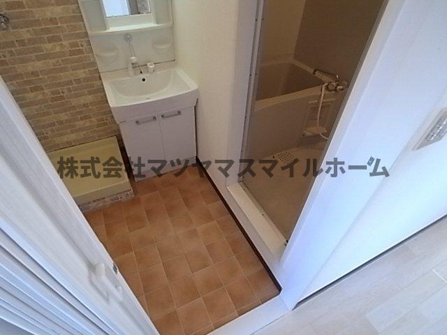 スタンドアップ忍ケ丘（301） 洗面