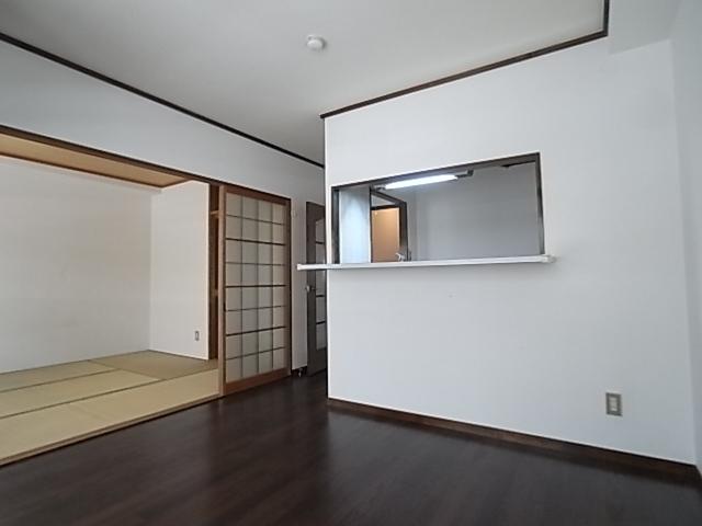 ライフレジェンド扇町（502） リビング