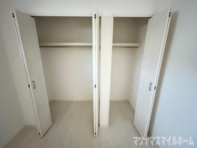 ラモーナ雁屋西町（201） 収納