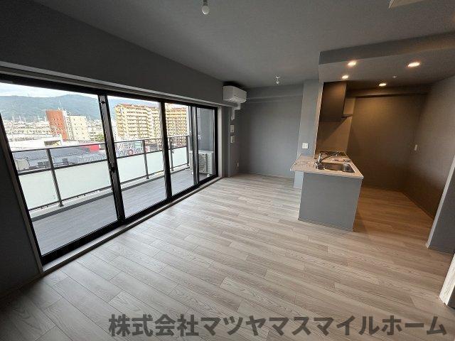 ファインレジデンス住道駅前 リビング