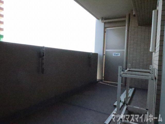 コスモ住道駅前 バルコニー