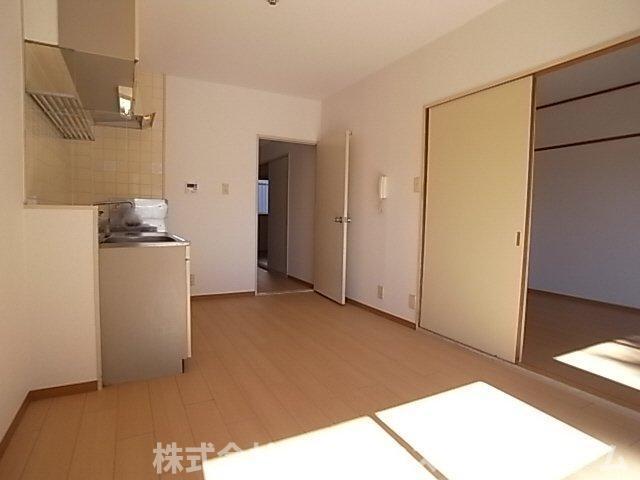 ビューテラス畷A棟（305） リビング