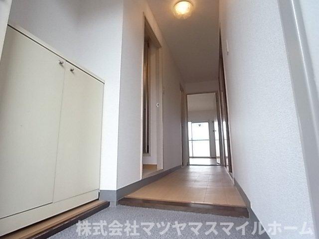ビューテラス畷A棟（305） 玄関