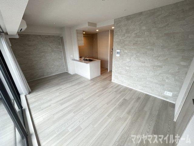 ファインレジデンス住道駅前（520） リビング