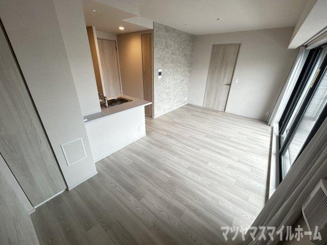 ファインレジデンス住道駅前（520） リビング