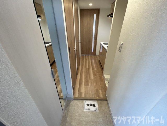 プレリス鶴見緑地グランガーデリア（1006） 玄関