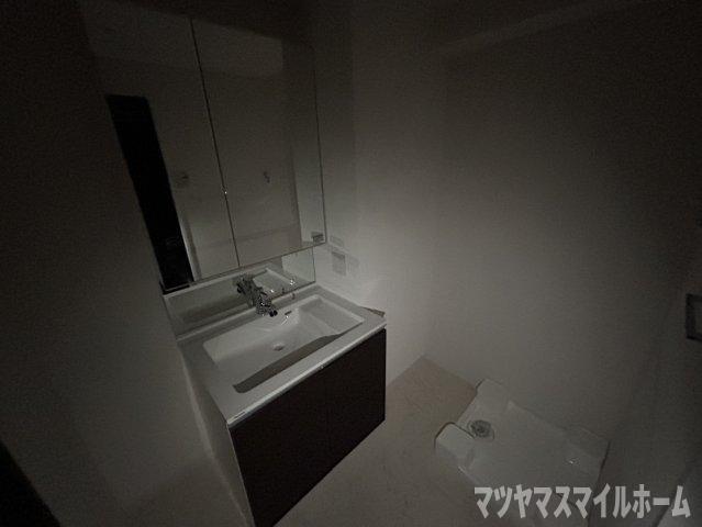 プレリス鶴見緑地グランガーデリア（808） 洗面