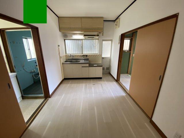 大東市三箇一戸建 リビング