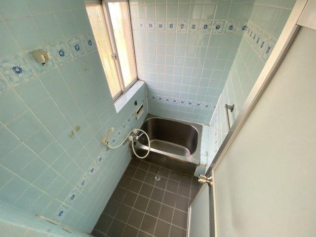 大東市三箇一戸建 バス／シャワー