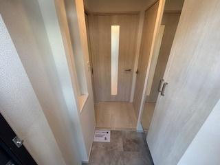 ソルテラスOSAKA  EAST  GATE（301） 玄関