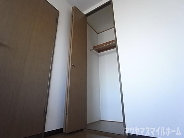 フェルザ住道（旧：パルティール田中）（106） 収納