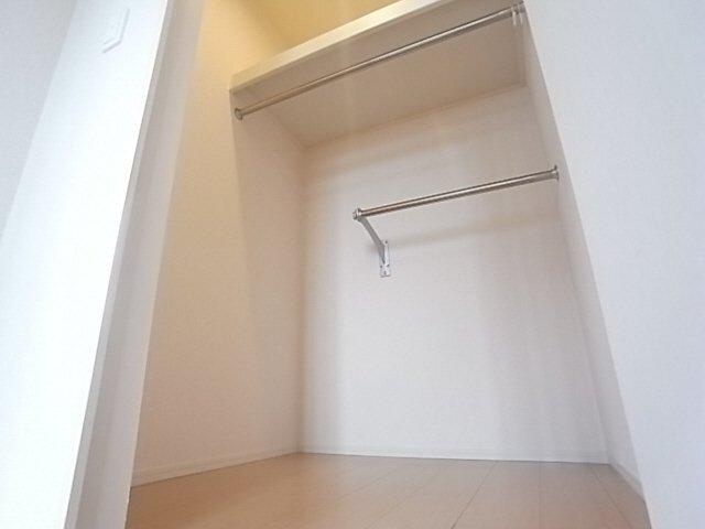 ステラ平野屋（301） 収納