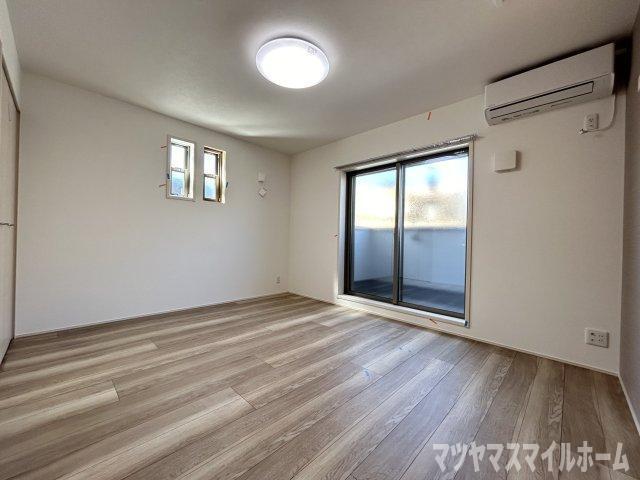 フジパレス忍ケ丘Ⅱ番館（302） リビング