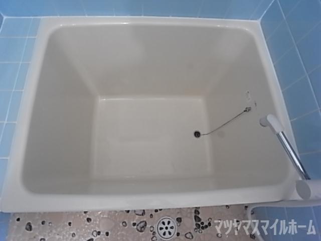 灰塚4丁目貸家（西側） バス／シャワー