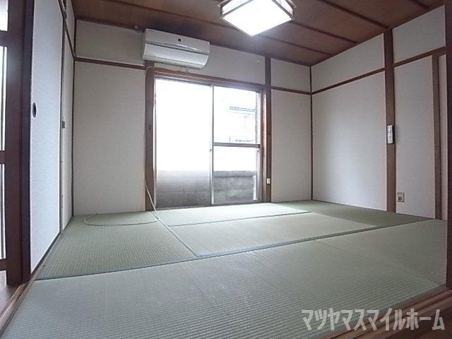 灰塚4丁目貸家（西側） その他部屋・スペース