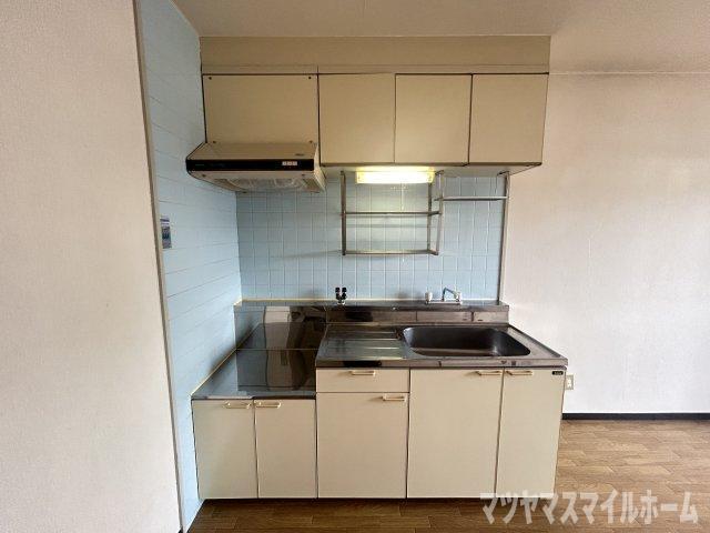 大東市曙町マンション キッチン