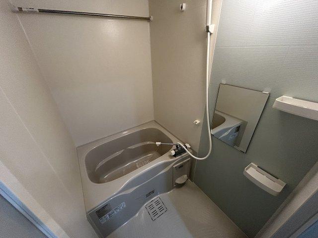 大東市南津の辺町アパート バス／シャワー