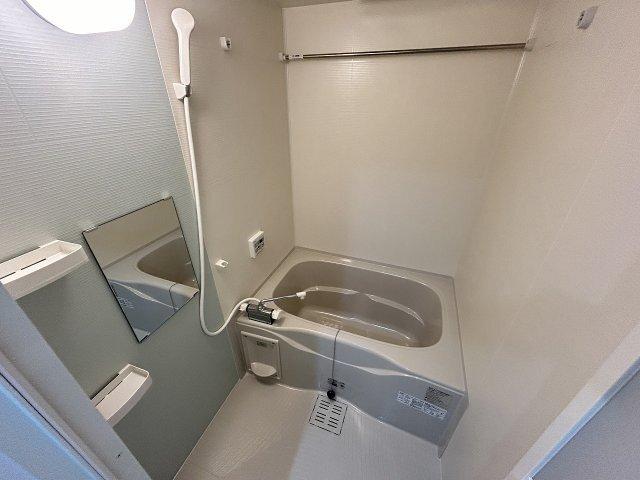 大東市南津の辺町アパート バス／シャワー