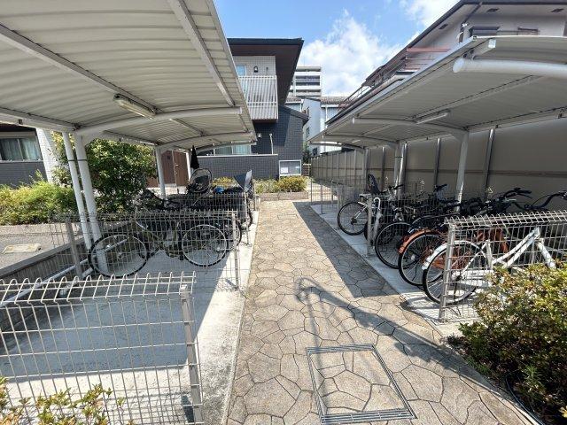 エリタージュ鶴見（203） 部屋画像