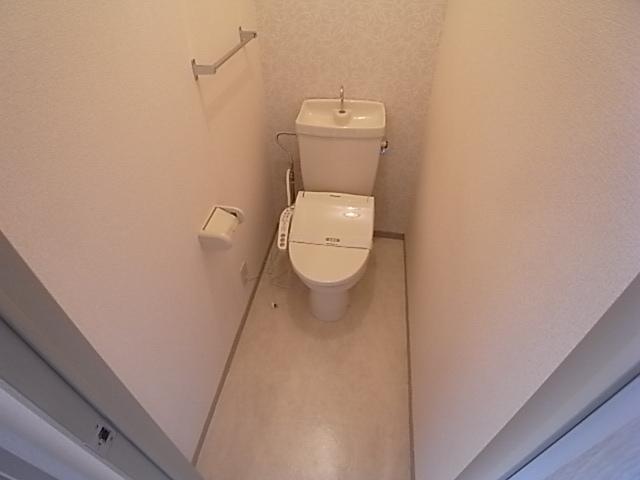 サンメゾン塚脇（202） トイレ