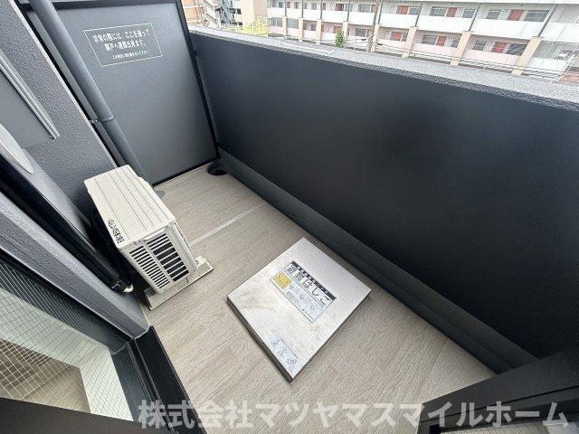 メイクス大阪鶴見（202） バルコニー
