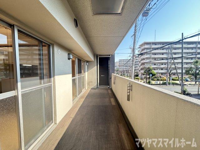 創（204） バルコニー